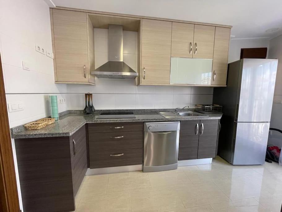 Piso Centro Elche Junto Basilicaアパートメント エクステリア 写真